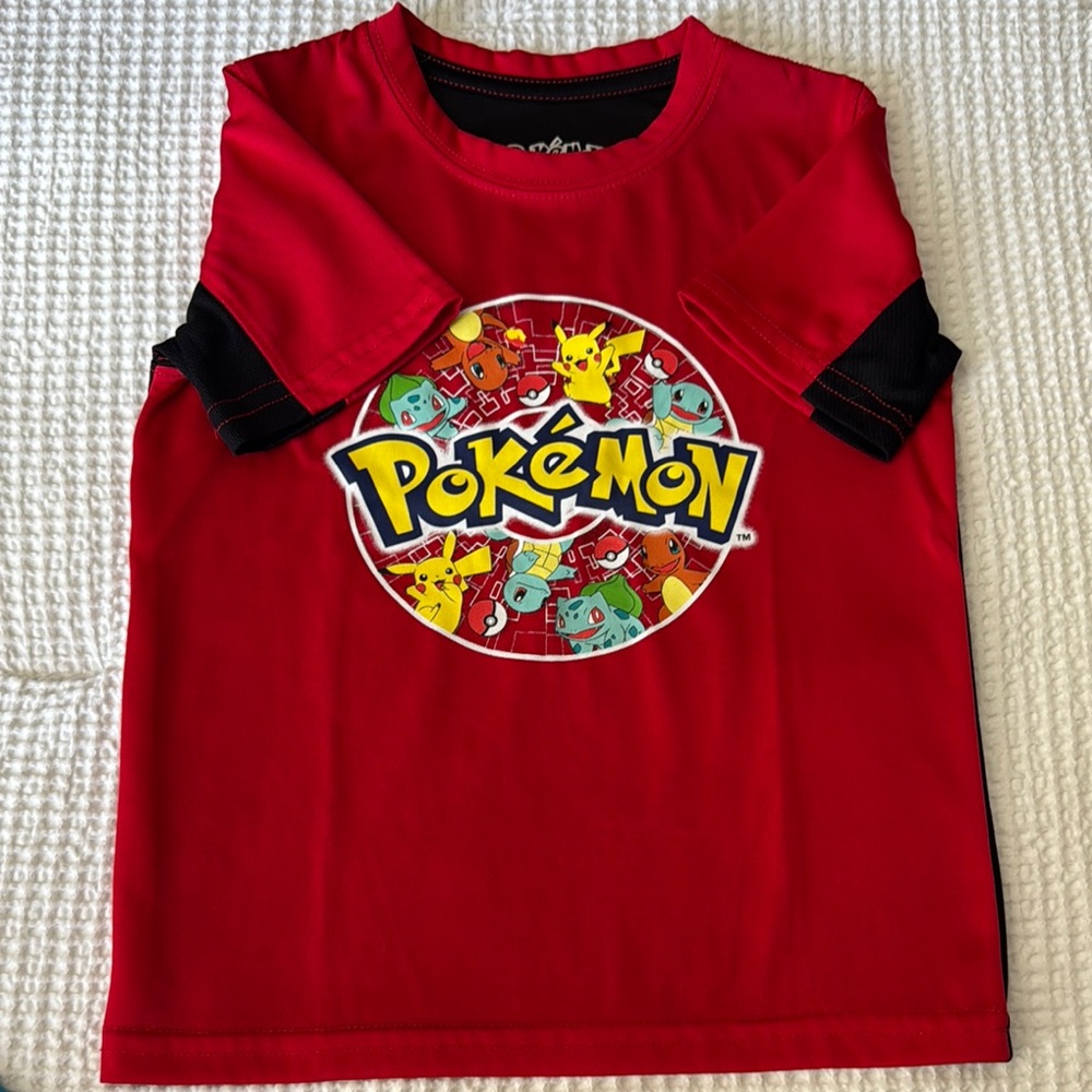 4 Kids T-Shirt size 6-7 Pokémon peanuts Nike and PS activate.